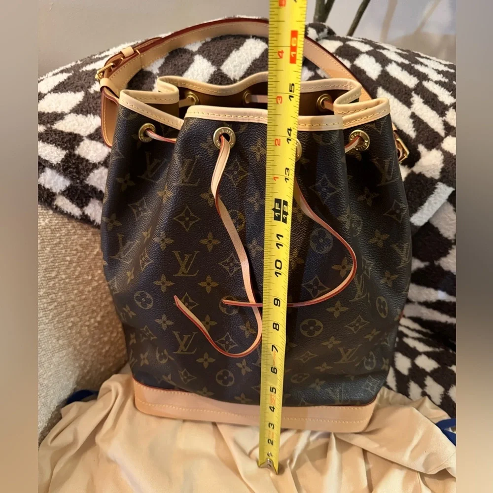 ✨AUTHENTIC✨ Louis Vuitton Monogram Noe Shoulder Bag -Vintage/Repaired …